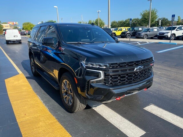 2024 Chevrolet Tahoe Z71 photo 2