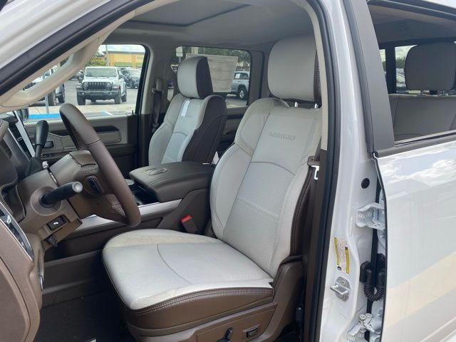2025 RAM 2500 Laramie - Photo 16