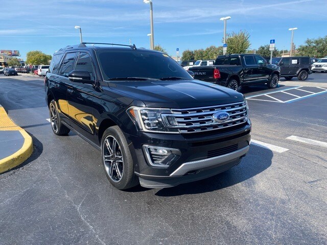 2020 Ford Expedition Limited photo 2