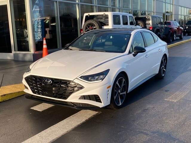 2023 Hyundai Sonata SEL Plus photo 4