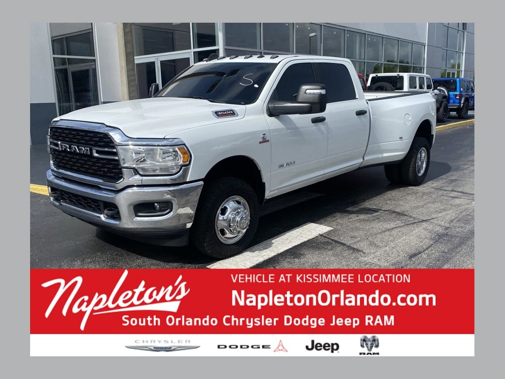 2024 RAM 3500 Big Horn 4X4 Crew Cab LWB's photo