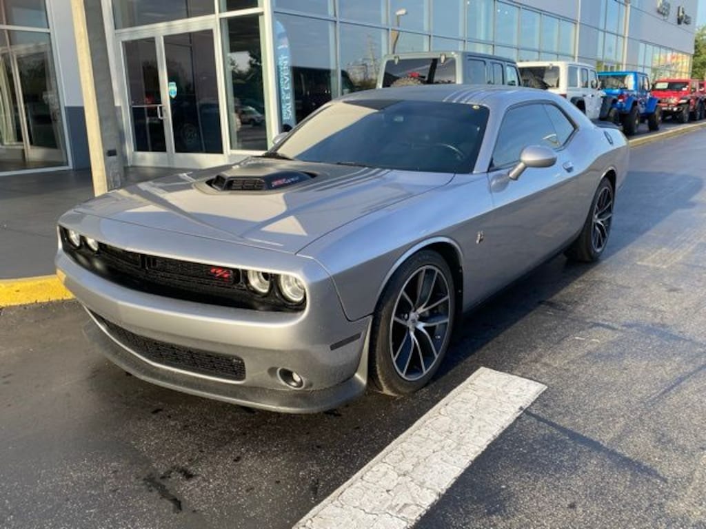 Used 2017 Dodge Challenger 392 Hemi Scat Pack Shaker Coupe