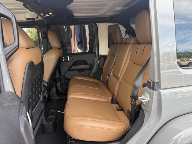 2022 Jeep Wrangler Unlimited Rubicon 4xe photo 14