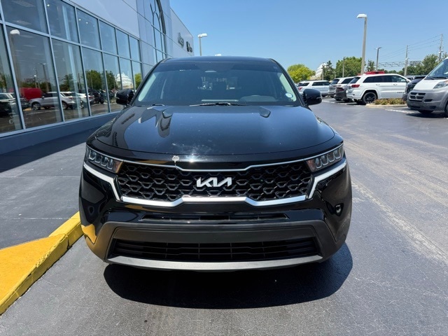 Used 2022 Kia Sorento LX with VIN 5XYRG4LC8NG113616 for sale in Kissimmee, FL