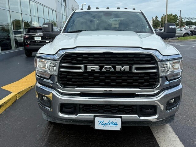 2024 Ram 3500 Big Horn photo 2