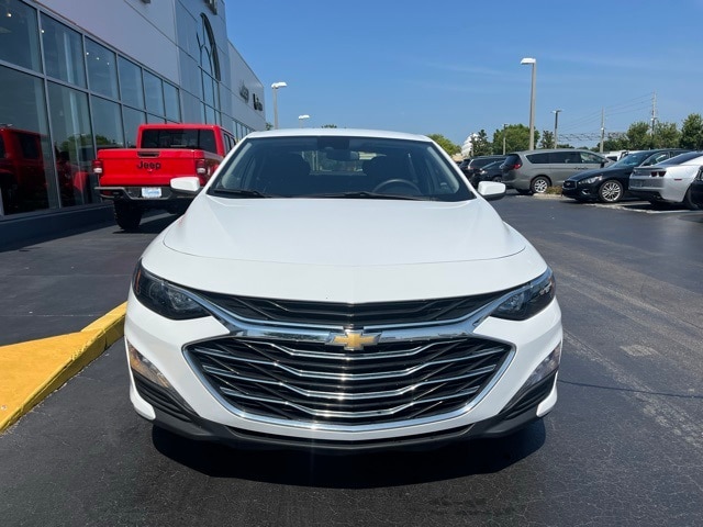 Used 2023 Chevrolet Malibu 1LT with VIN 1G1ZD5ST0PF214664 for sale in Kissimmee, FL