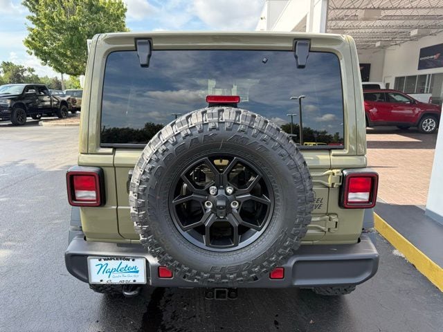 2025 Jeep Wrangler 4-Door Willys - Photo 8