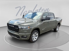 2026 Ram 1500 BIG HORN CREW CAB 4X4 5'7 BOX Pickup