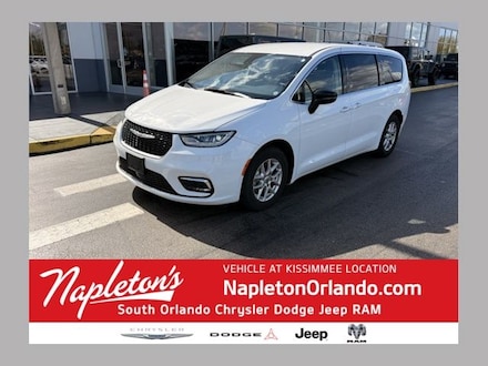 2024 Chrysler Pacifica Touring L Minivan/Van