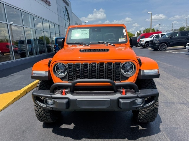 2025 Jeep Gladiator Mojave photo 2