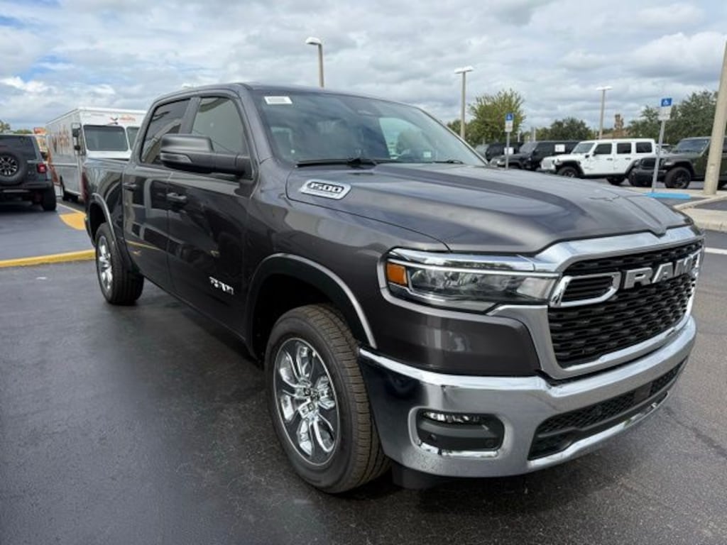 New 2026 Ram 1500 BIG HORN CREW CAB 4X4 5'7 BOX Pickup