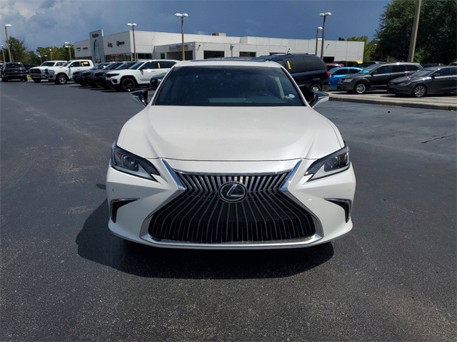 Used 2021 Lexus ES 350 with VIN 58ADZ1B10MU102419 for sale in Kissimmee, FL