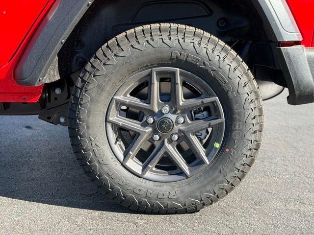 2025 Jeep Wrangler 4-Door Sport S - Photo 9
