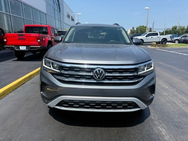 Used 2022 Volkswagen Atlas SE w/Tech with VIN 1V2JP2CA3NC520178 for sale in Kissimmee, FL