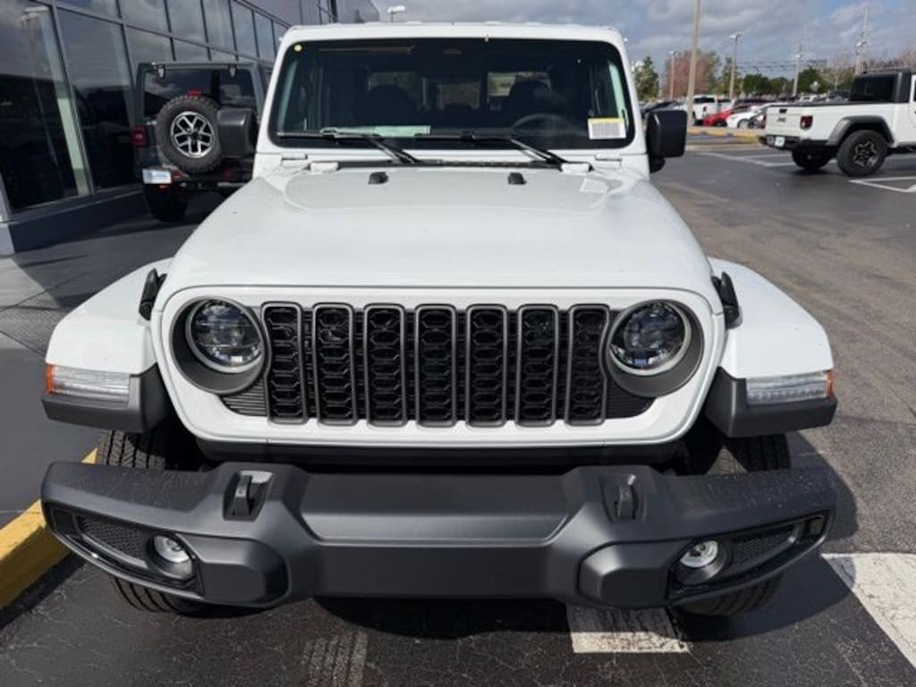 New 2026 Jeep Gladiator SPORT S 4X4 Pickup