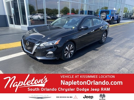 2022 Nissan Altima 2.5 SV Sedan