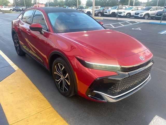 Used 2023 Toyota Crown Limited with VIN JTDAAAAF5P3008260 for sale in Kissimmee, FL
