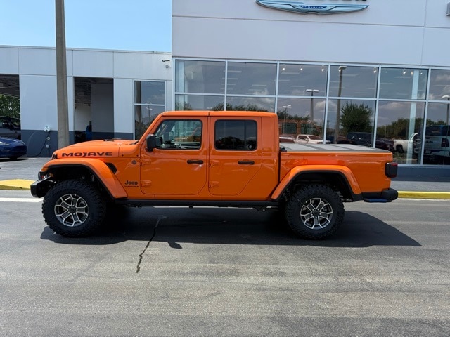 2025 Jeep Gladiator Mojave photo 5