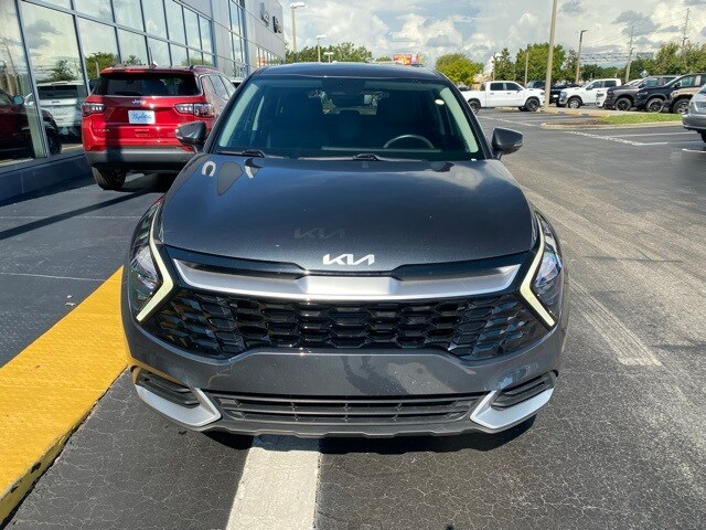 2023 Kia Sportage EX photo 3