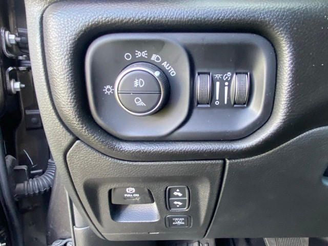 2025 Ram 1500 Laramie photo 14