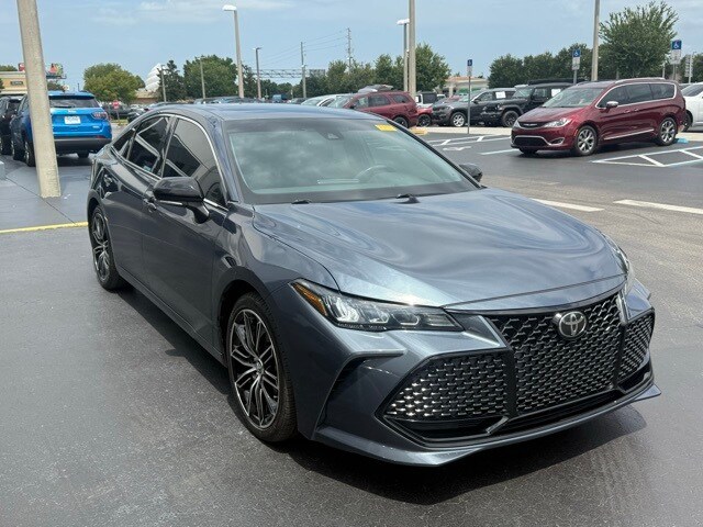 2020 Toyota Avalon XSE photo 3
