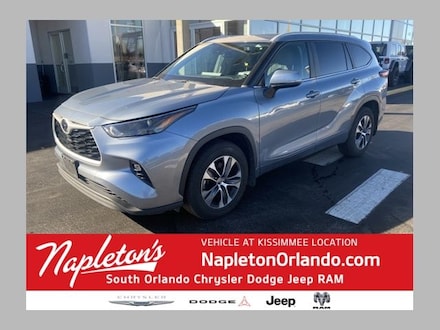 2023 Toyota Highlander XLE SUV