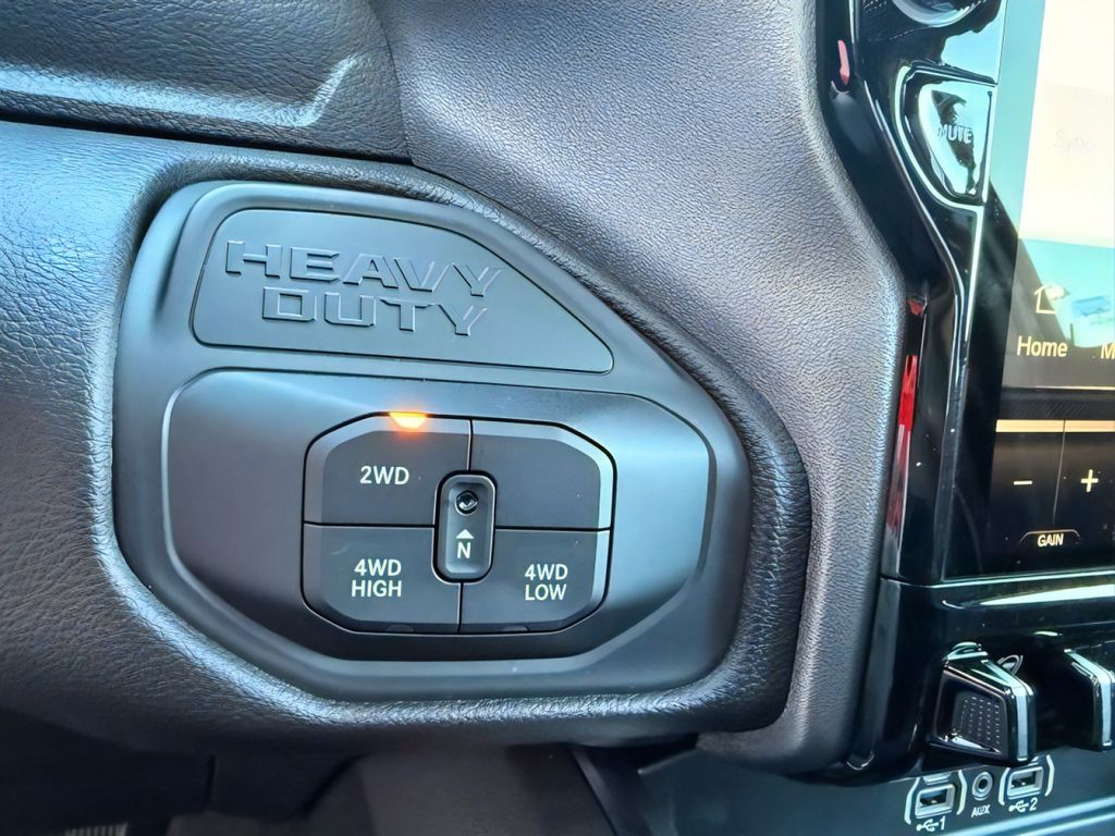 2026 RAM 2500 Laramie - Photo 25