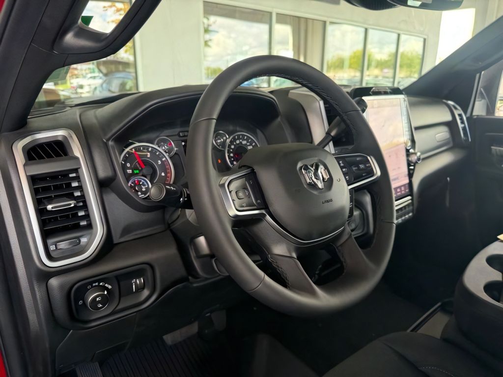 2026 RAM 2500 Big Horn - Photo 17
