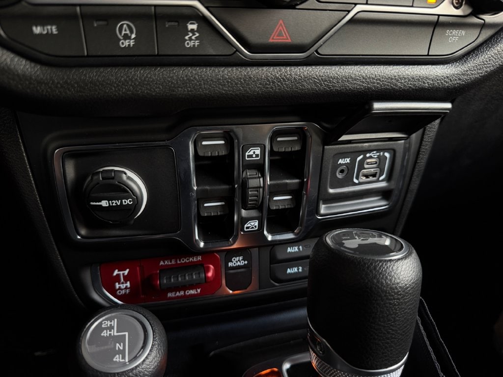 2025 Jeep Wrangler 4-Door Willys - Photo 21