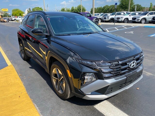 Used 2025 Hyundai Tucson SEL with VIN 5NMJB3DE4SH480715 for sale in Kissimmee, FL