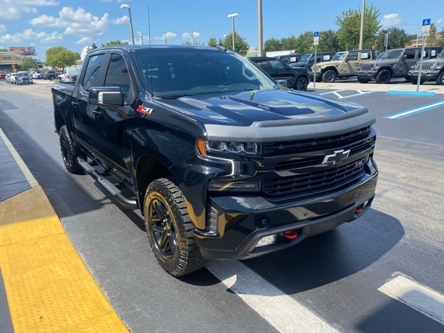 2021 Chevrolet Silverado 1500 LT Trail Boss photo 2