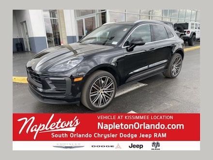 2024 Porsche Macan Base SUV