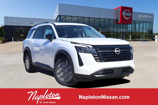 2026 Nissan Pathfinder SV 2WD's photo