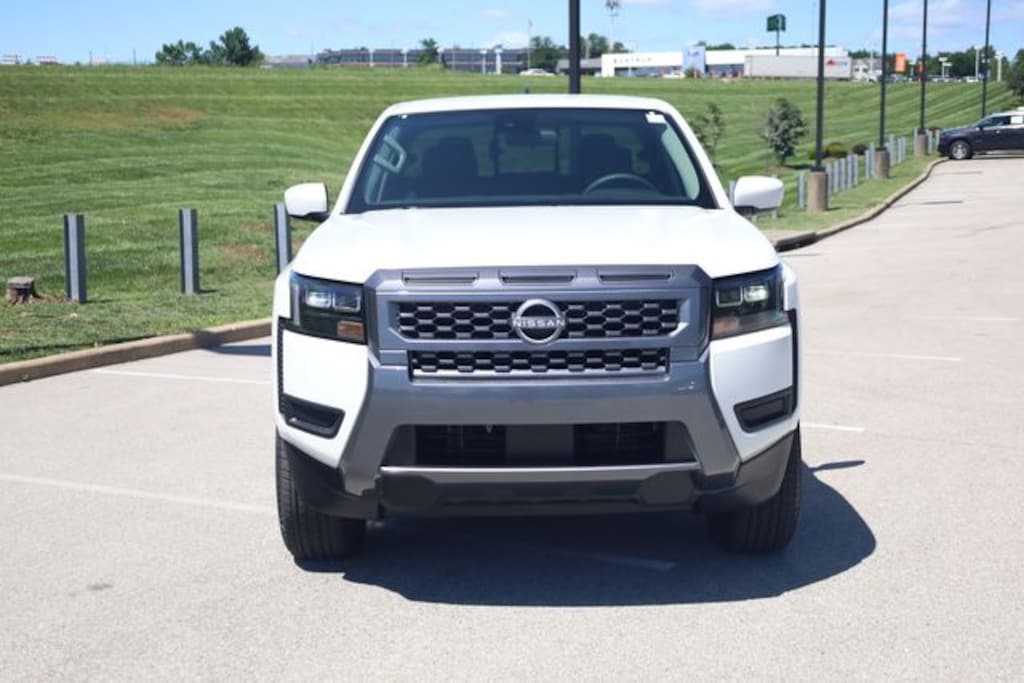 New 2026 Nissan Frontier SV Truck Crew Cab