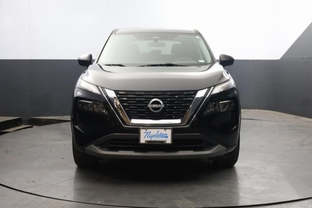 Used 2023 Nissan Rogue S SUV