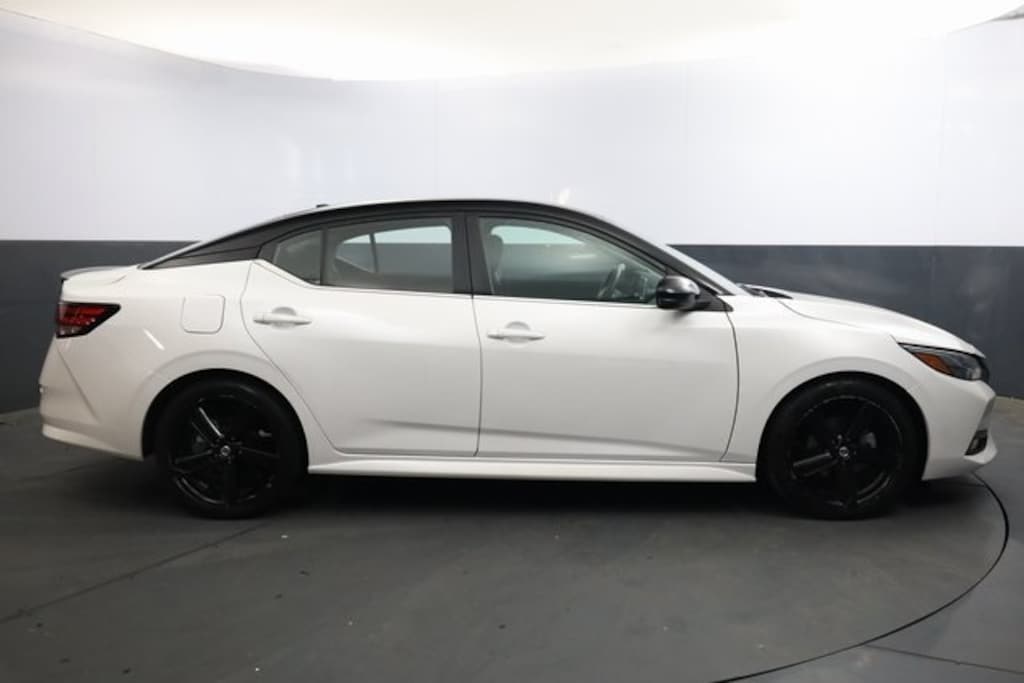 Certified 2023 Nissan Sentra SR Sedan