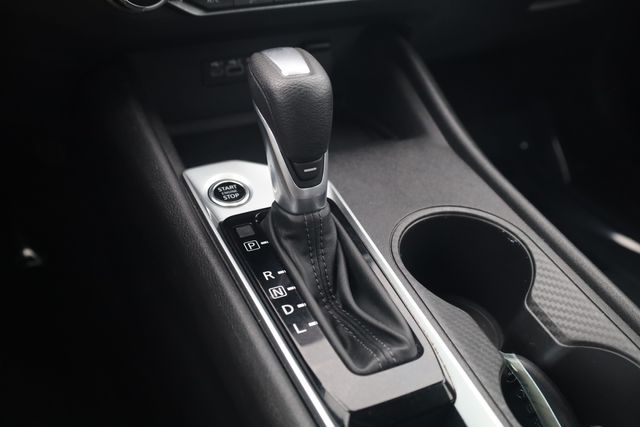 2025 Nissan Altima SV - Photo 19