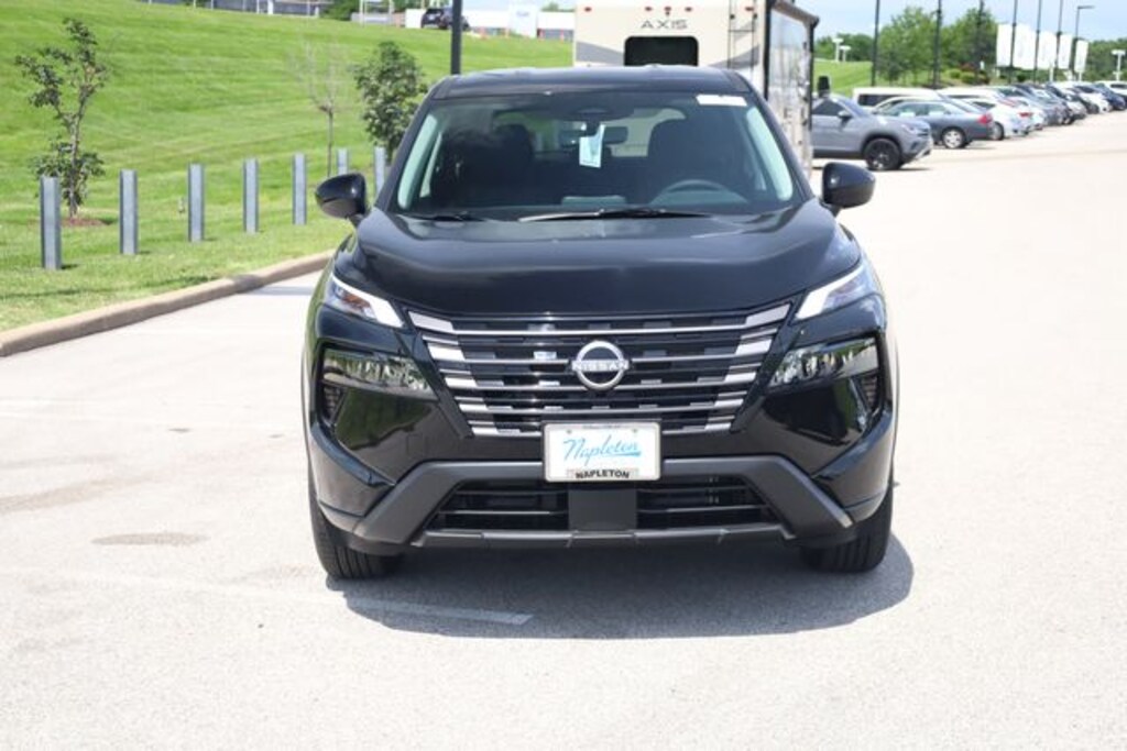 New 2026 Nissan Rogue SV SUV