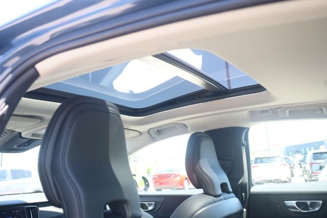 2024 Volvo S60 Core - Photo 22