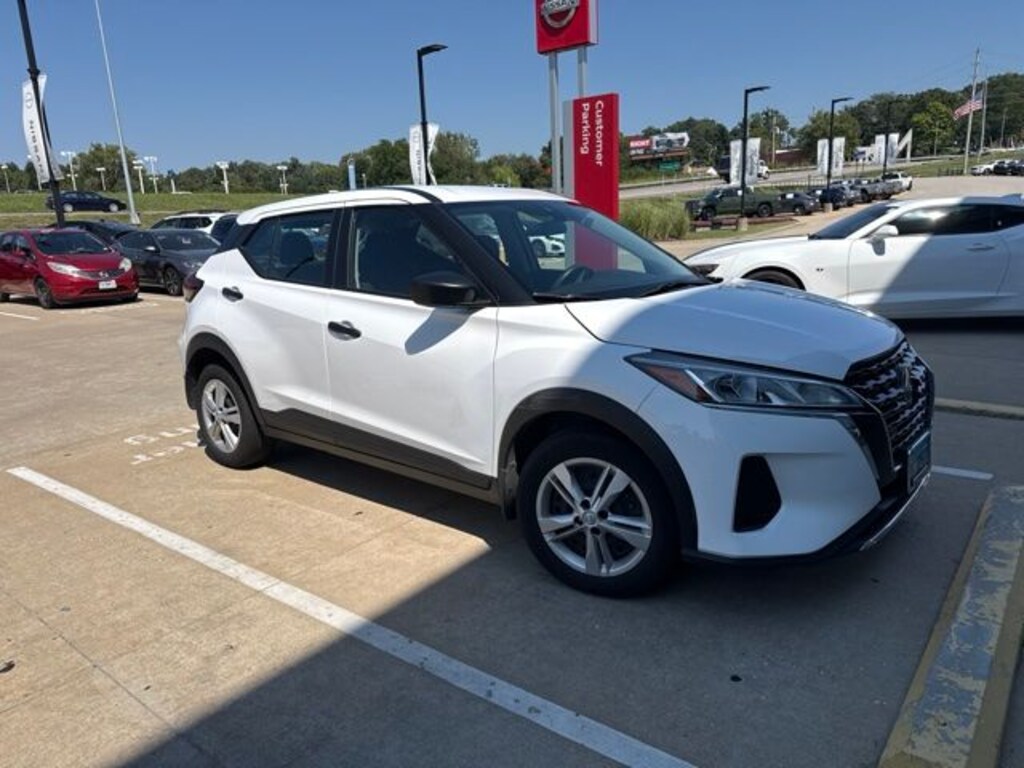Used 2024 Nissan Kicks S SUV