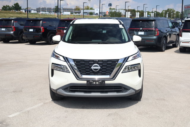 Used 2023 Nissan Rogue SV SUV