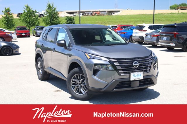 2026 Nissan Rogue S FWD's photo