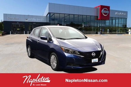 2024 Nissan LEAF S Hatchback