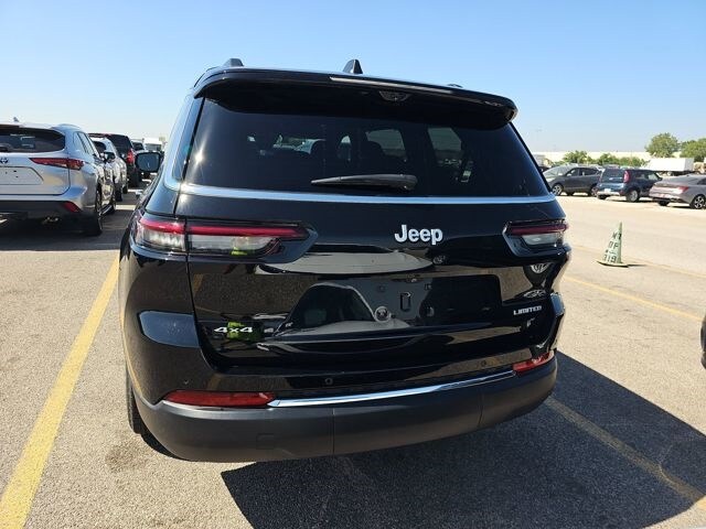2024 Jeep Grand Cherokee Limited photo 4