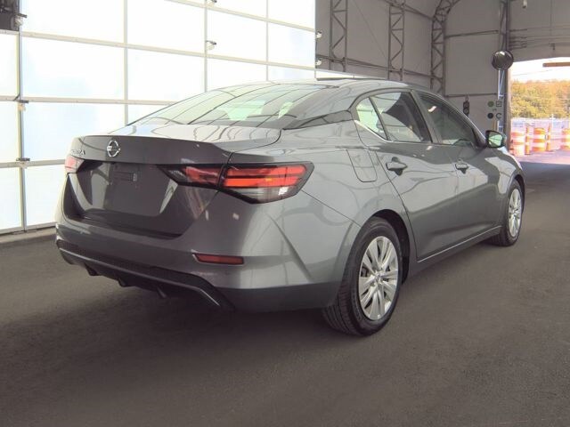 2021 Nissan Sentra S photo 4
