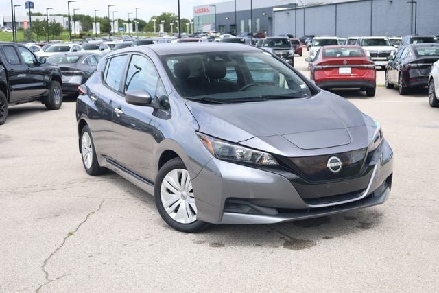 Used 2025 Nissan Leaf S with VIN 1N4AZ1BV3SC561051 for sale in St. Louis, MO