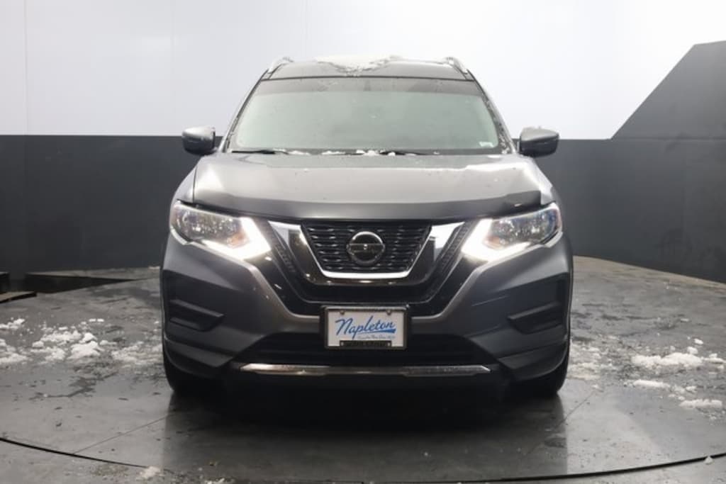 Used 2018 Nissan Rogue SV SUV