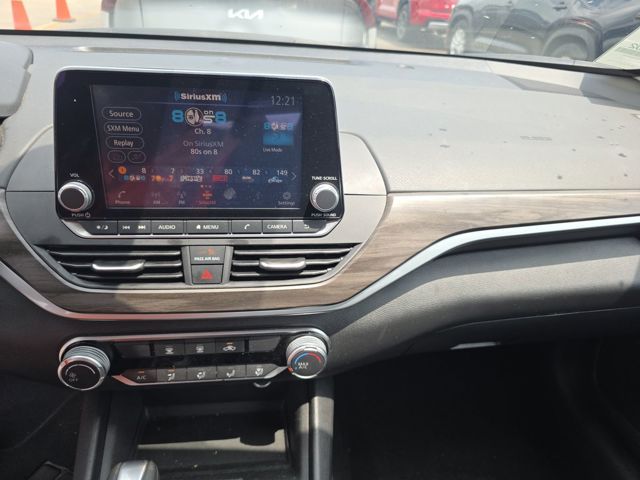 2025 Nissan Altima SV - Photo 8