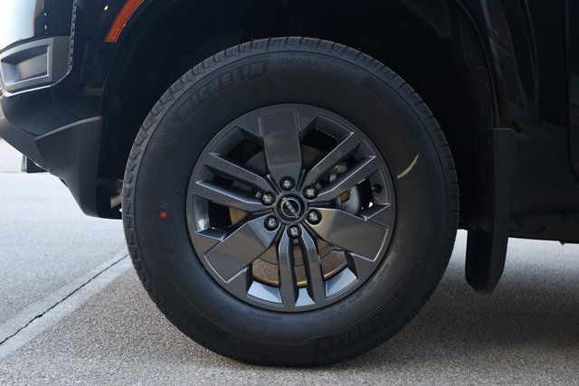 2026 Nissan Frontier SV - Photo 9
