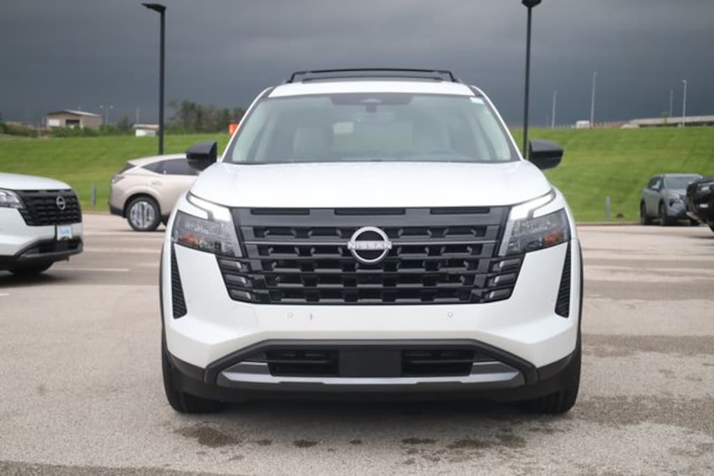 New 2026 Nissan Pathfinder SL SUV